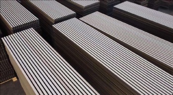 Polyester fiber sound-absorbing panel